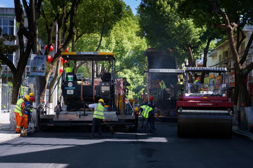 技术赋能民生路 舒适出行再升级——大丰路超薄磨耗层罩面工程顺利完工